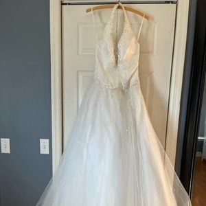 GORGEOUS WHITE POOF GOWN COVERED IN IRIDESCENT SEQUINS